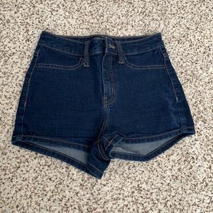 Wild Fable high waisted stretch denim shorts size 2 (26) dark blue